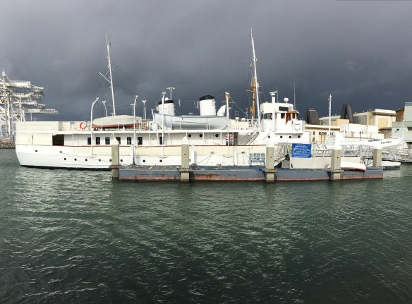 E5A3F40C-E54C-4573-9B81-C78466CB6AEC