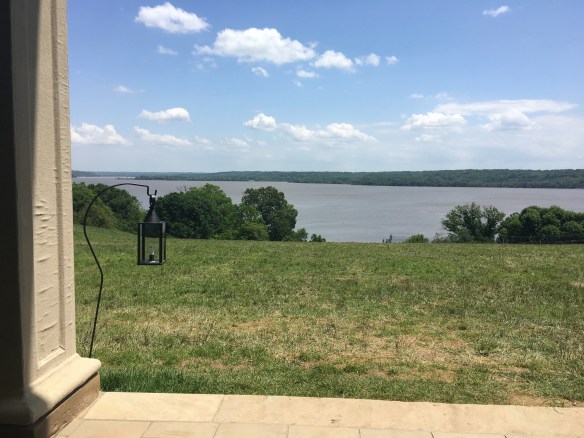 BB0C0B5D-1DF5-4E0B-98A4-142FF94FE01B