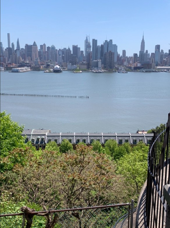 125AACC6-4698-4ACB-A105-79A5EE5AD2EF